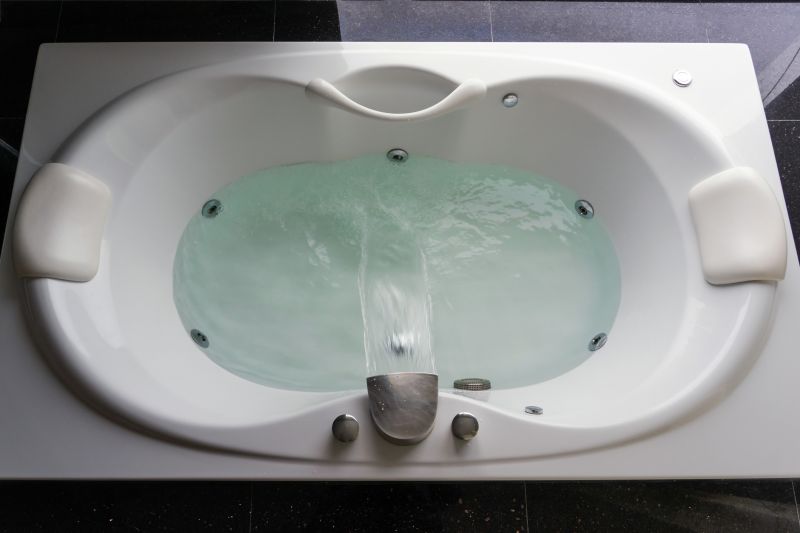 Jacuzzi Style Tub
